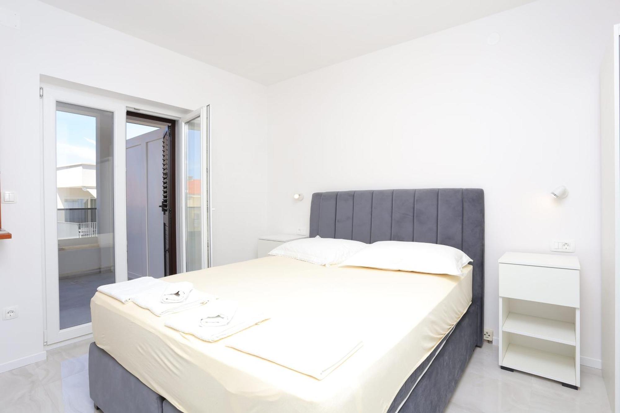 Apartments With A Parking Space Baska Voda, Makarska - 6773 Exterior foto